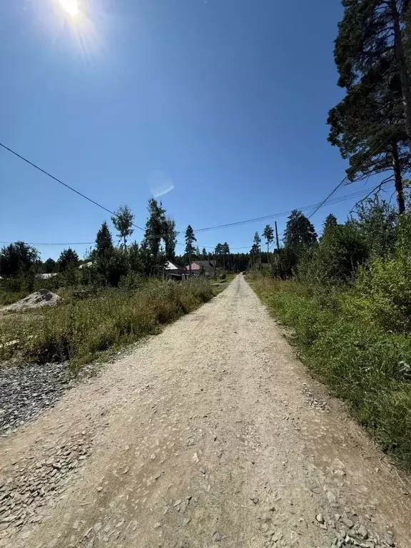 Участок в Свердловская область, Сысертский муниципальный округ, ... - Фото 1