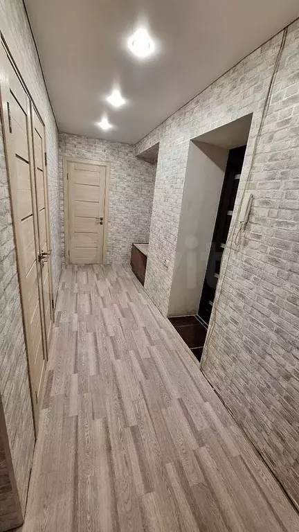 2-к. квартира, 46,5 м, 2/9 эт. - Фото 1