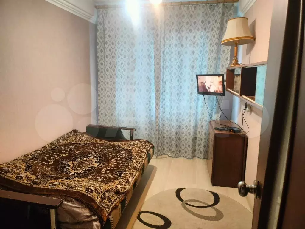Комната 12 м в 2-к., 9/9 эт. - Фото 1