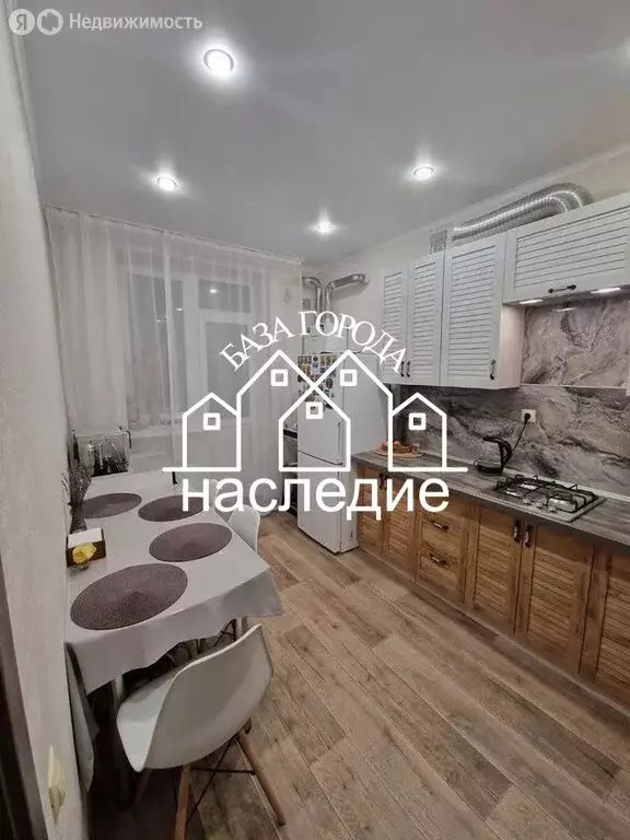 1-комнатная квартира: Михайловск, улица Владислава Листьева, 3 (36 м) - Фото 1