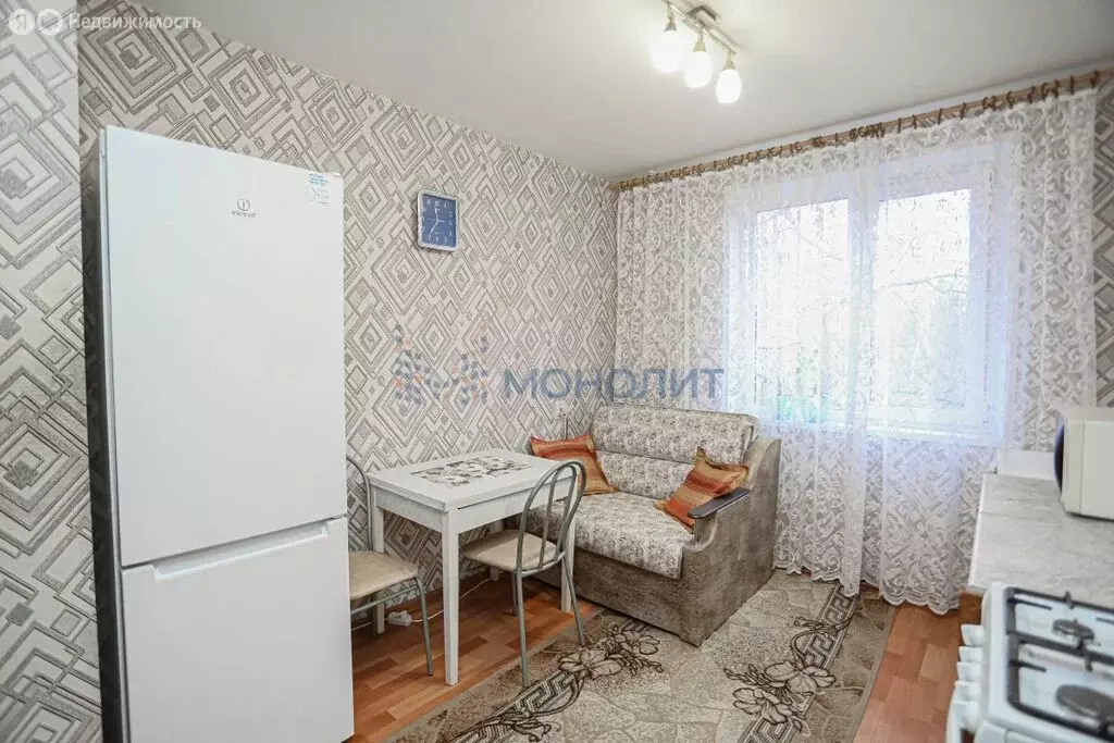 1-комнатная квартира: Нижний Новгород, проспект Бусыгина, 9 (33.4 м) - Фото 1