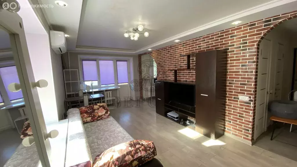 2-комнатная квартира: посёлок городского типа Обухово, улица Ленина, ... - Фото 1