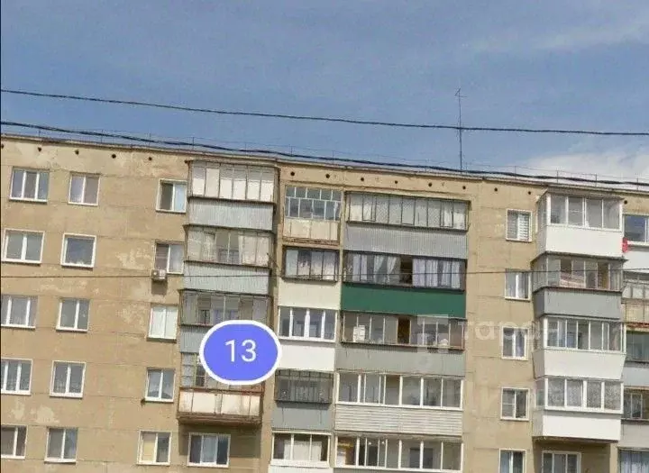 2-к кв. Челябинская область, Усть-Катав 2-й мкр, 13 (50.3 м) - Фото 0