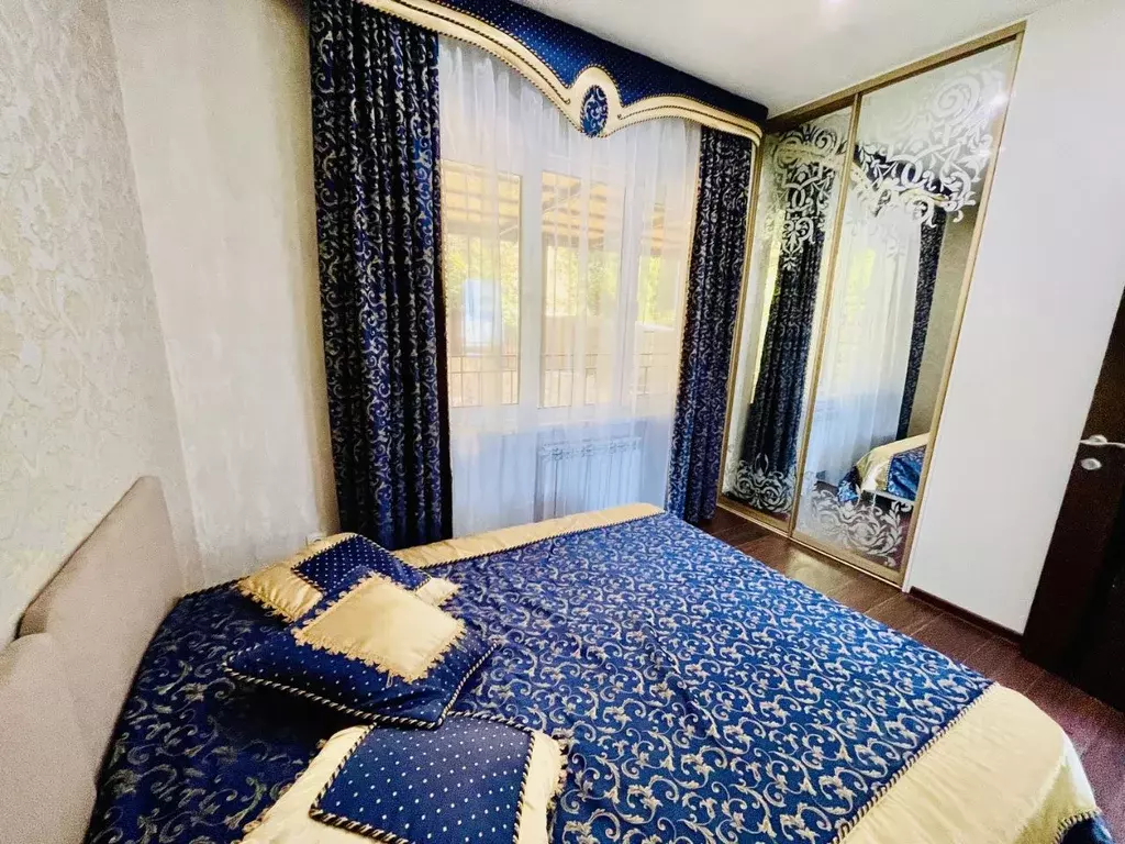 1-к кв. Краснодарский край, Сочи Светлана мкр, ул. Учительская, 12 ... - Фото 0