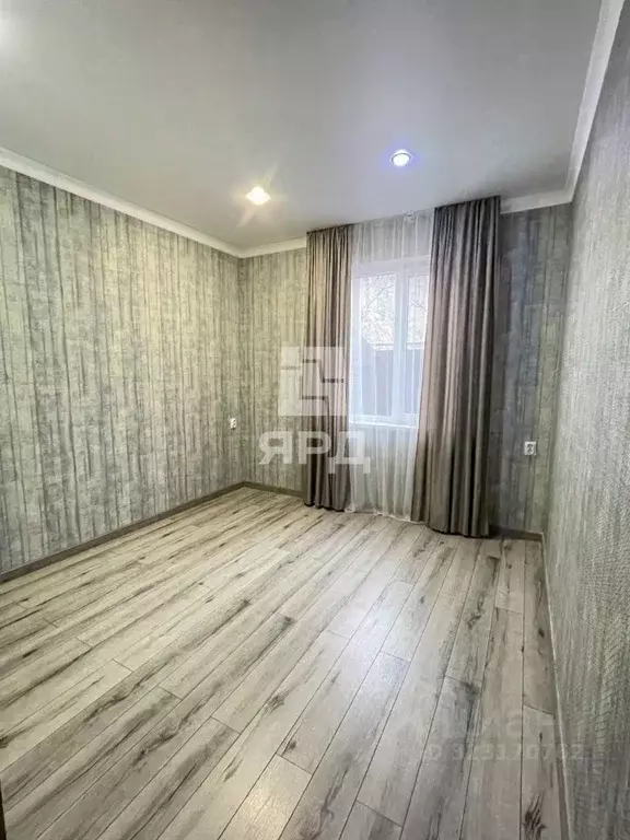 Дом в Ростовская область, Батайск Артемовская ул., 95 (103 м) - Фото 1