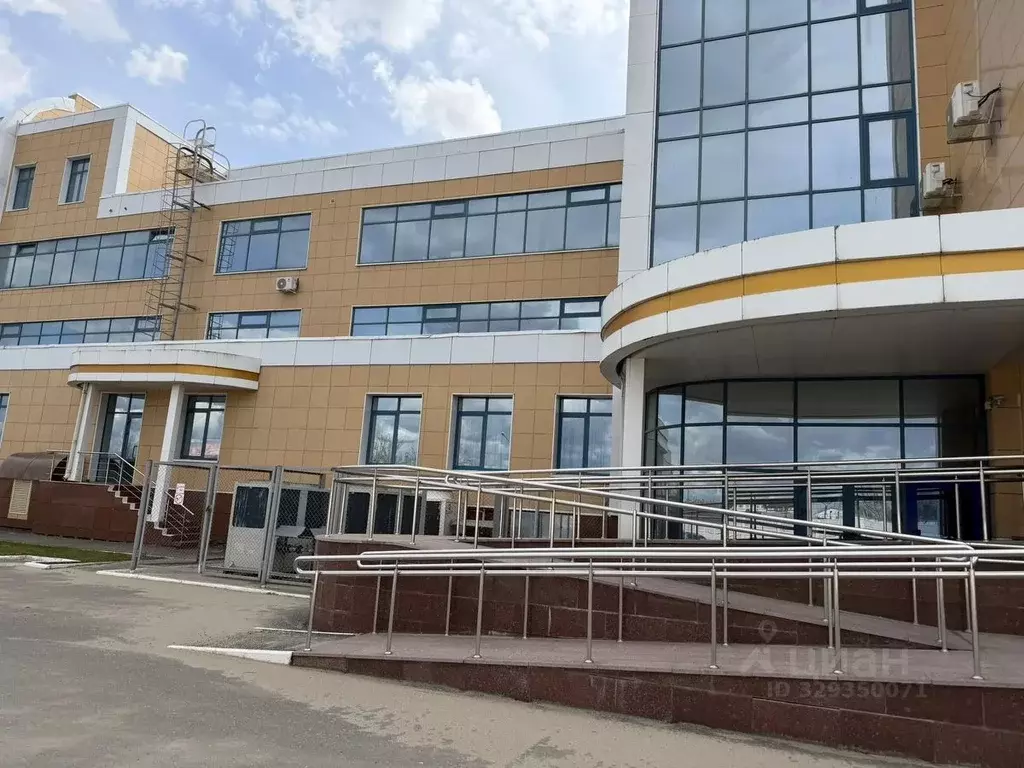 Офис в Мордовия, Саранск Красная ул., 22 (500 м) - Фото 1