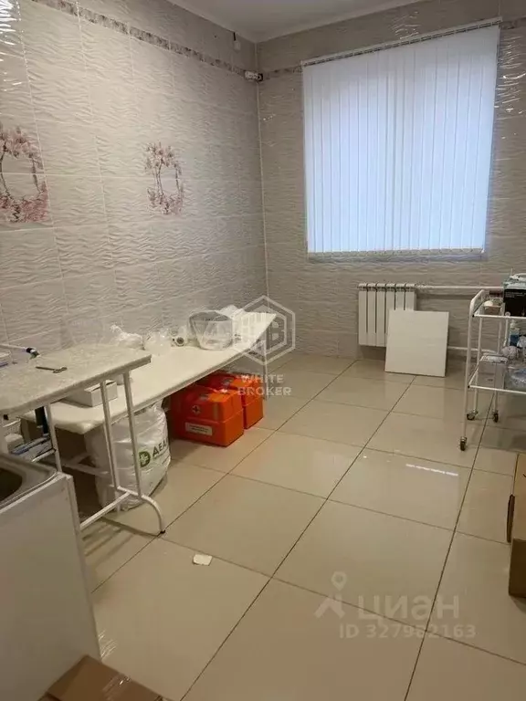 Помещение свободного назначения в Москва ул. Новаторов, 6 (141 м) - Фото 1