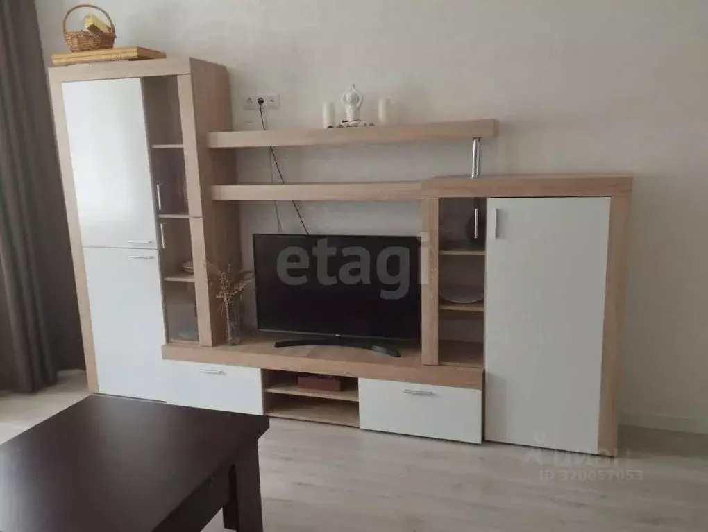 2-к кв. Ханты-Мансийский АО, Нижневартовск Омская ул., 23 (54.0 м) - Фото 0