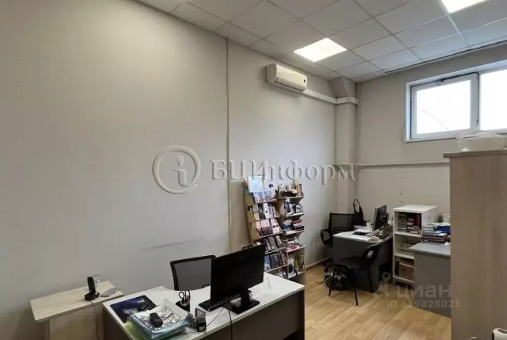 Офис в Санкт-Петербург 4-й Предпортовый проезд, 5Л (72 м) - Фото 0