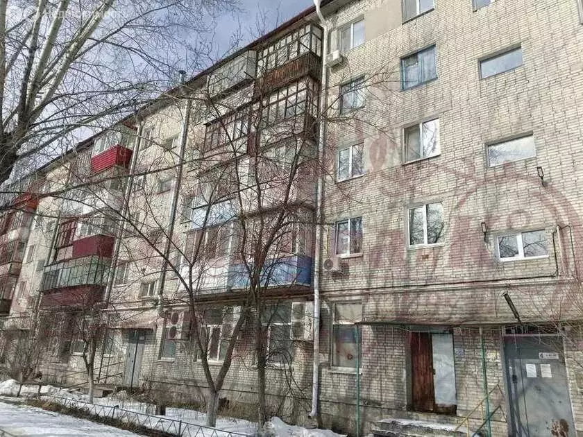 3-комнатная квартира: Курган, Станционная улица, 42 (60.6 м) - Фото 1