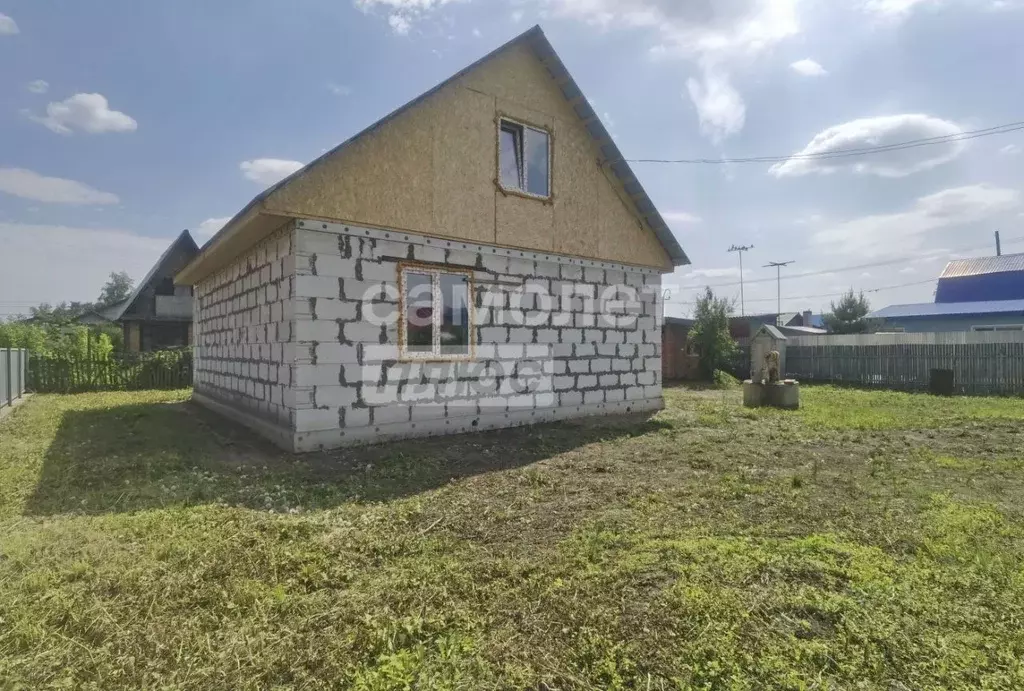 Дом в Омская область, Омск СОСН Птицевод-2 тер., аллея 11-я (126 м) - Фото 0