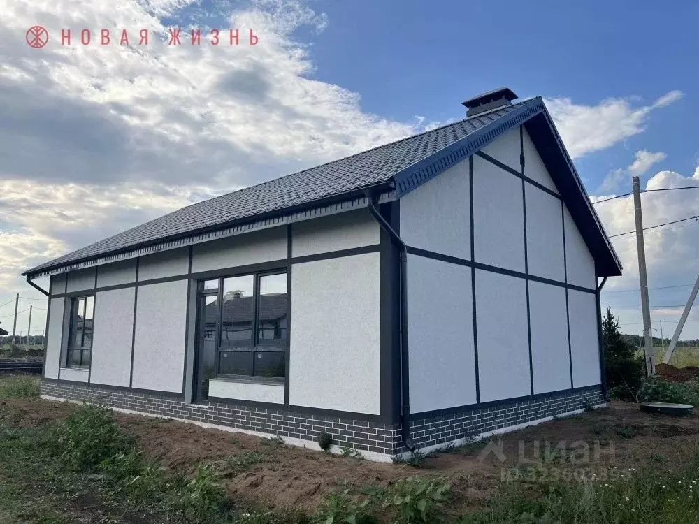 Коттедж в Самарская область, Волжский район, Черновский с/пос, с. ... - Фото 1