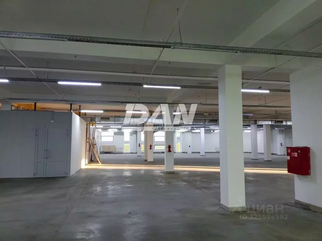 Помещение свободного назначения в Челябинская область, Челябинск ул. ... - Фото 2