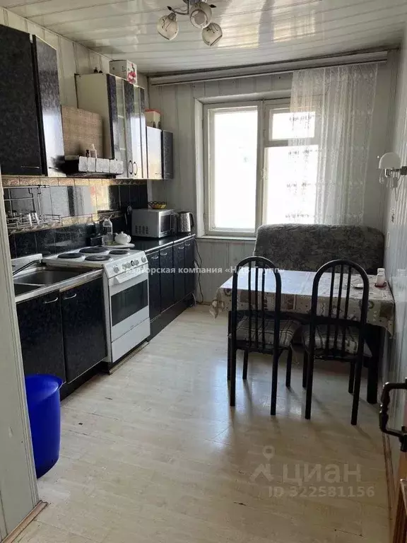 3-к кв. Хабаровский край, Хабаровск ул. Дзержинского, 6 (67.0 м) - Фото 0
