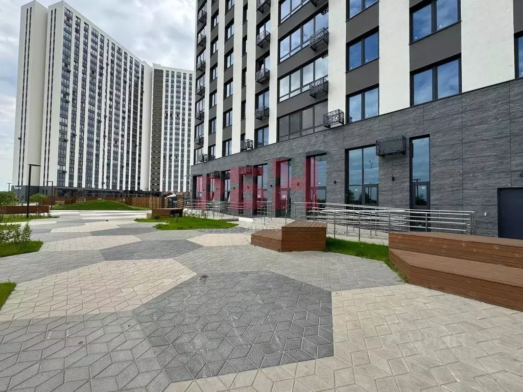 Помещение свободного назначения в Тюменская область, Тюмень ул. ... - Фото 2