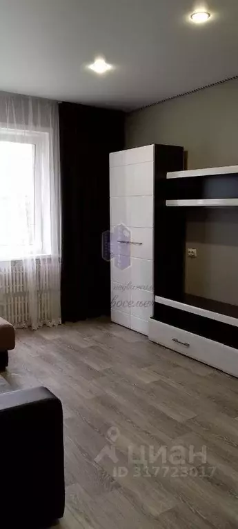 1-к кв. Белгородская область, Старый Оскол Макаренко мкр, 14к1 (39.0 ... - Фото 0