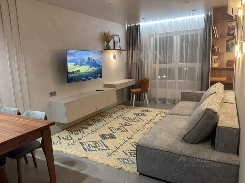 2-к кв. Алтай, Горно-Алтайск Набережная ул., 14/1 (50.7 м) - Фото 1