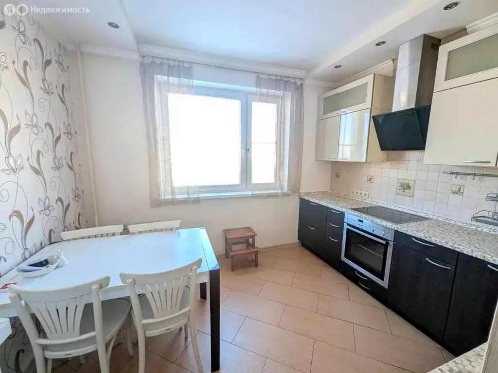 3-комнатная квартира: Москва, Чечёрский проезд, 100 (79 м) - Фото 2