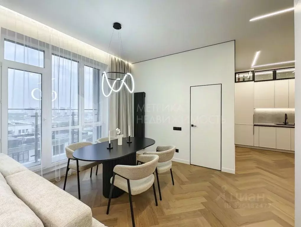 2-к кв. Тюменская область, Тюмень ул. Пожарных и Спасателей, 1 (82.0 ... - Фото 1