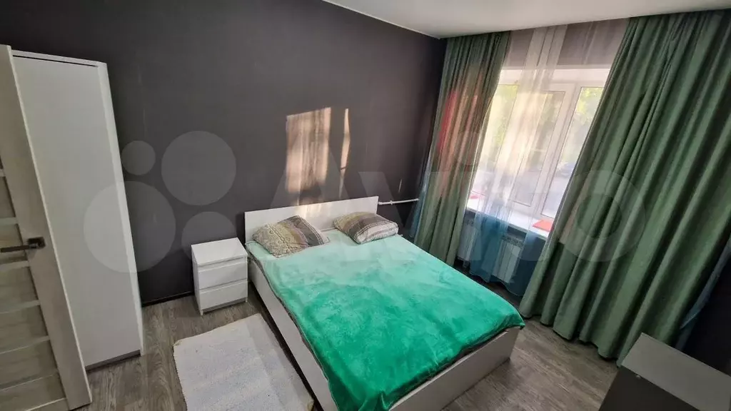 3-к. квартира, 60 м, 2/4 эт. - Фото 1