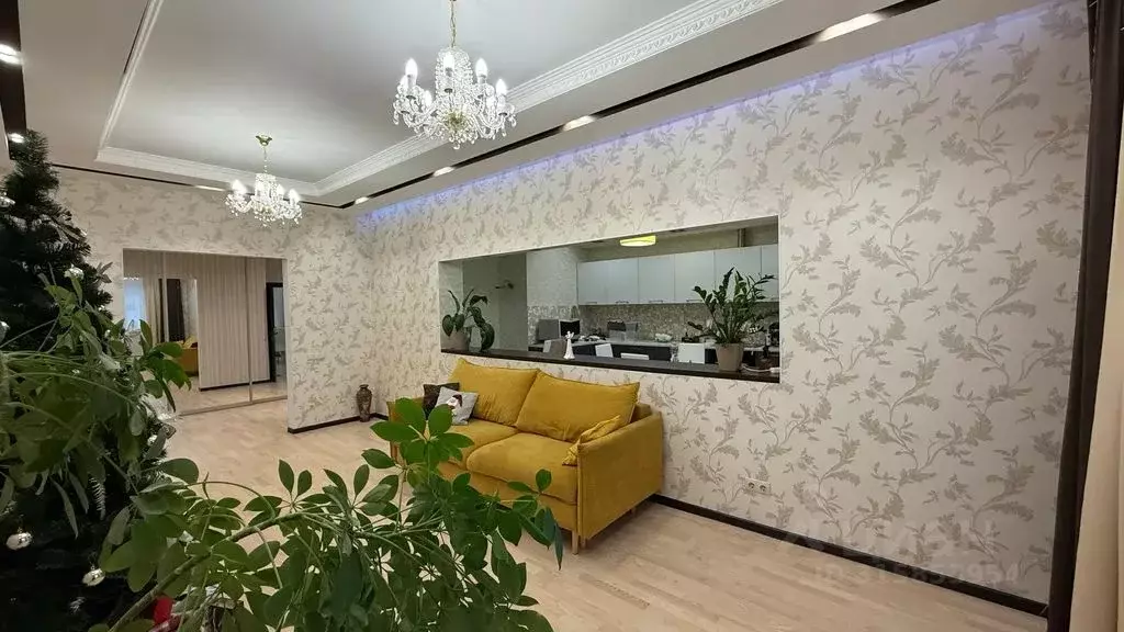 3-к кв. Татарстан, Казань Чистопольская ул., 71а (100.0 м) - Фото 0