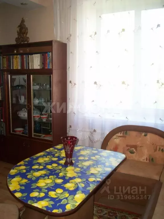 2-к кв. Новосибирская область, Новосибирск ул. Станиславского, 6 (72.0 ... - Фото 1