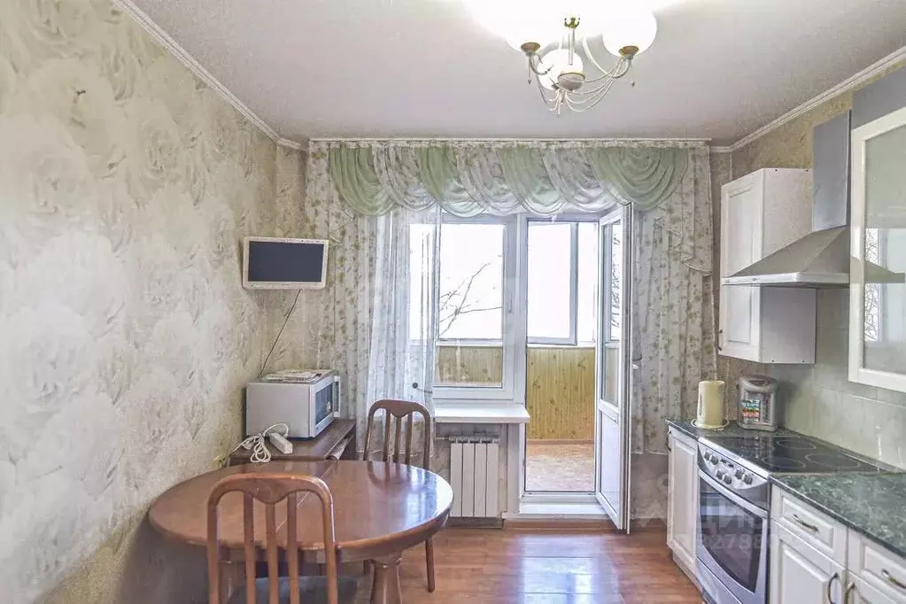 3-к кв. Сахалинская область, Южно-Сахалинск ул. А.О. Емельянова, 39А ... - Фото 1