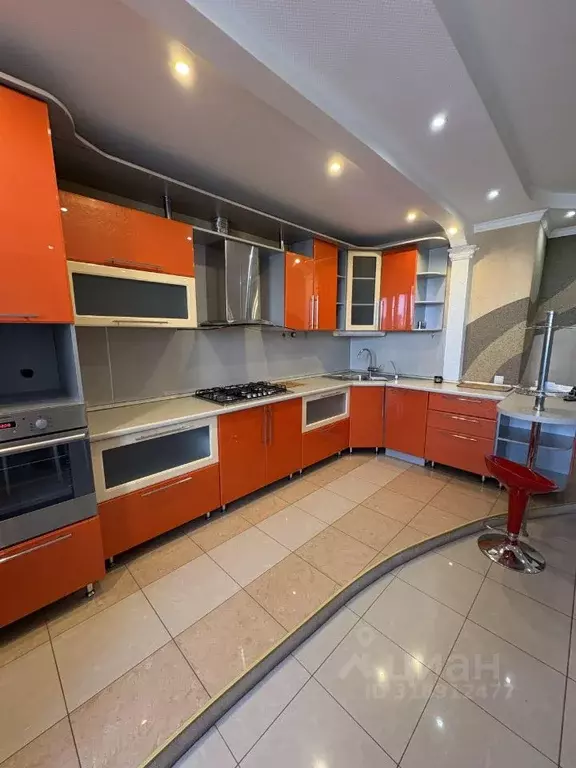 4-к кв. Курская область, Железногорск ул. Гайдара, 7 (160.0 м) - Фото 0