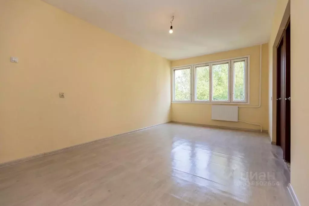 3-к кв. Санкт-Петербург ул. Черкасова, 5К1 (52.1 м) - Фото 0