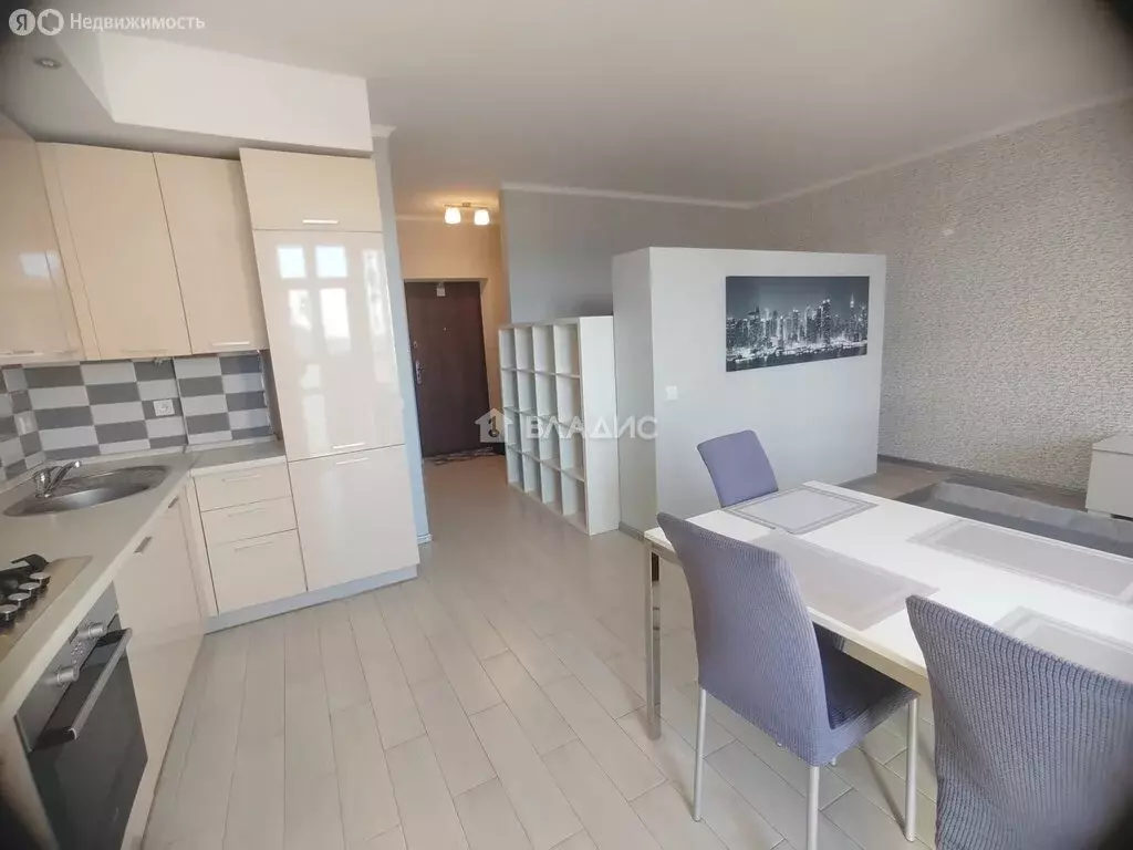 1-комнатная квартира: Калининград, улица Липовая Аллея, 3 (40 м) - Фото 1