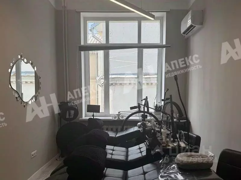 Помещение свободного назначения в Москва Уланский пер., 22С1 (18 м) - Фото 1