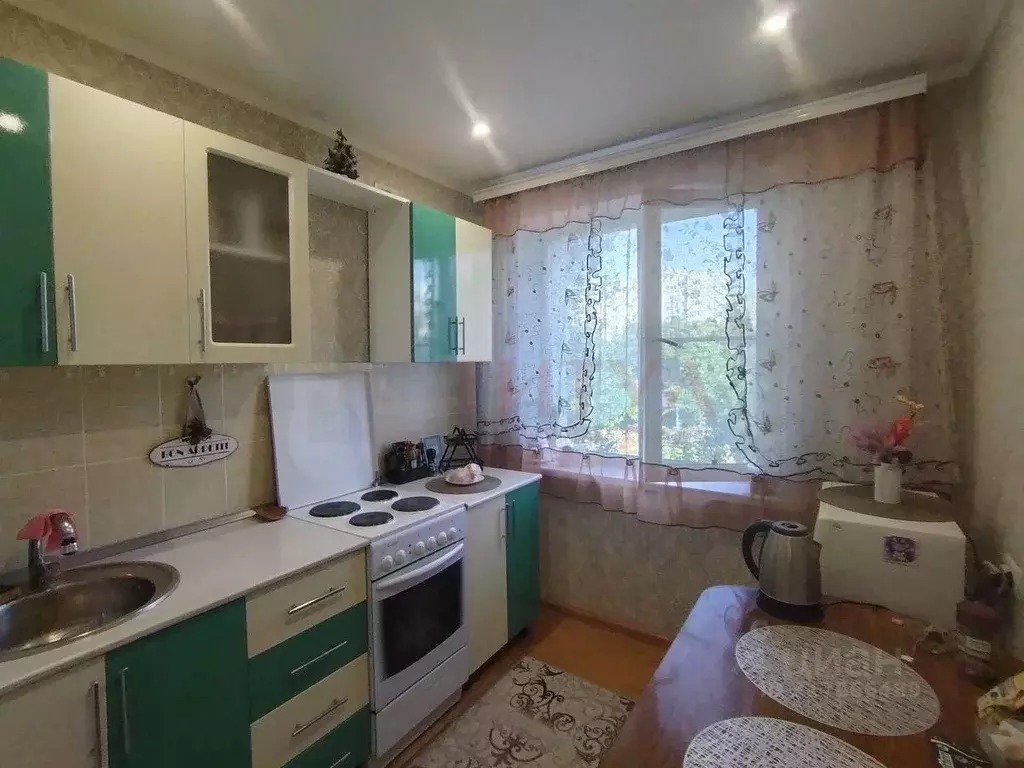 2-к кв. Белгородская область, Старый Оскол Жукова мкр, 7 (45.5 м) - Фото 0