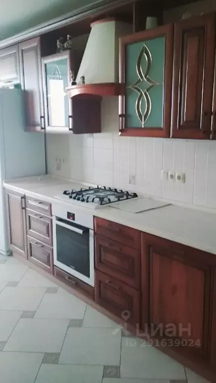 2-к кв. Брянская область, Брянск ул. Медведева, 56 (75.0 м) - Фото 0