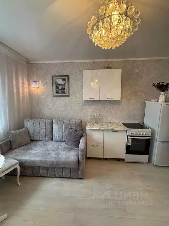 Комната Омская область, Омск ул. Вострецова, 2 (13.1 м) - Фото 1