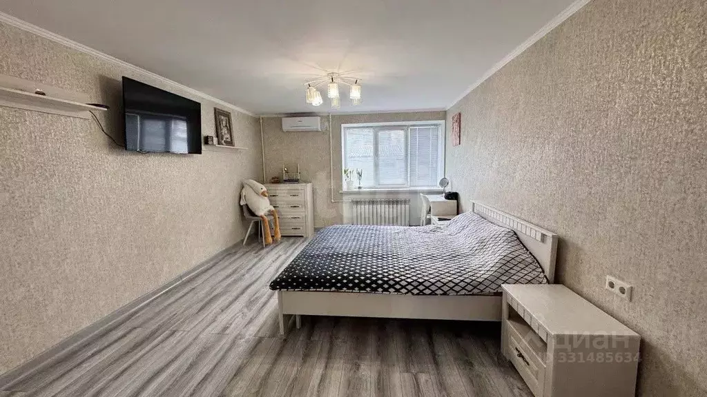 2-к кв. Крым, Феодосия бул. Старшинова, 12 (64.0 м) - Фото 1