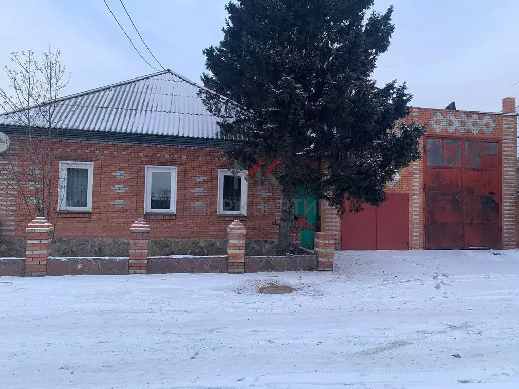 Дом в Хакасия, Черногорск пер. 2-й Енисейский, 6 (75 м) - Фото 1