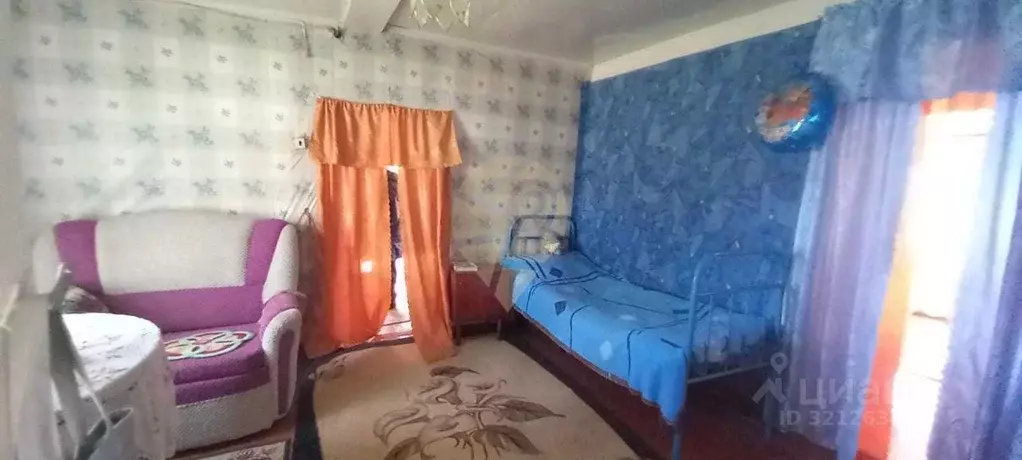 Дом в Белгородская область, Старооскольский городской округ, с. ... - Фото 1