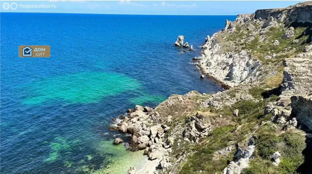 Участок в Республика Крым, посёлок городского типа Черноморское (100 ... - Фото 1