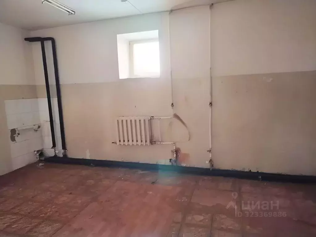 Помещение свободного назначения в Ханты-Мансийский АО, Югорск ... - Фото 2