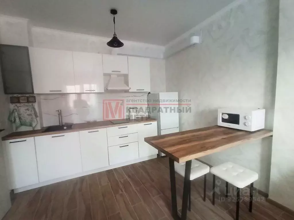 1-к кв. Белгородская область, Старый Оскол Космос мкр, 11А (43.0 м) - Фото 2