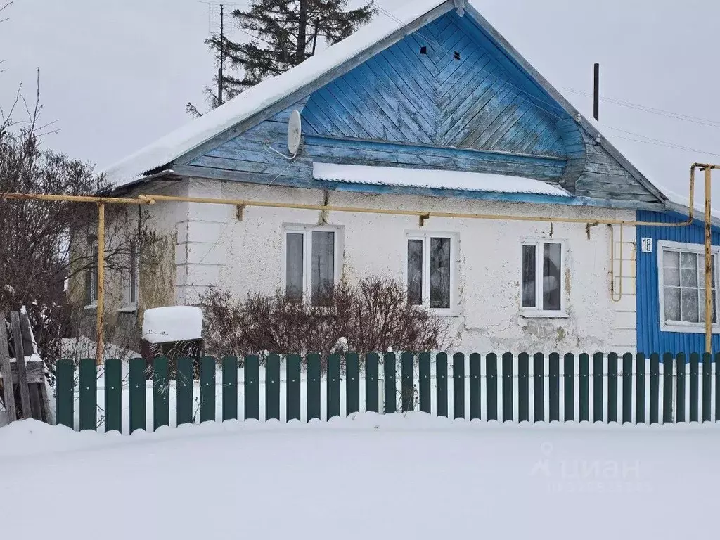 Дом в Свердловская область, Богданович муниципальный округ, с. ... - Фото 1