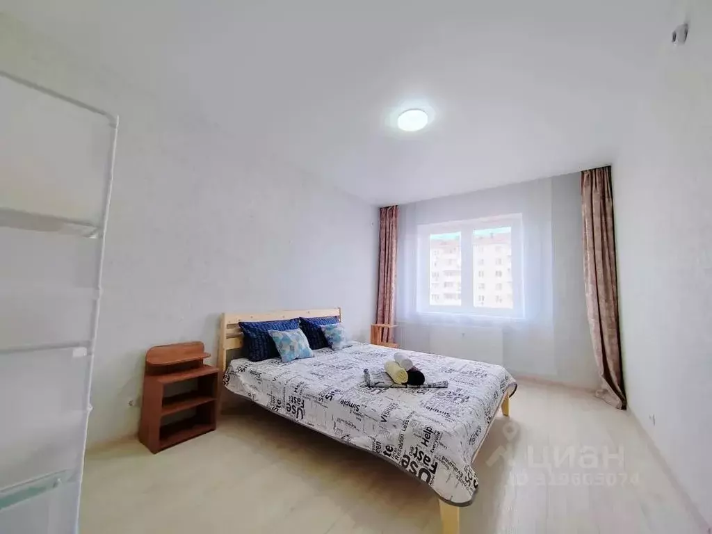 2-к кв. Краснодарский край, Крымск Надежда мкр, ул. Надежды, 11 (42.0 ... - Фото 1