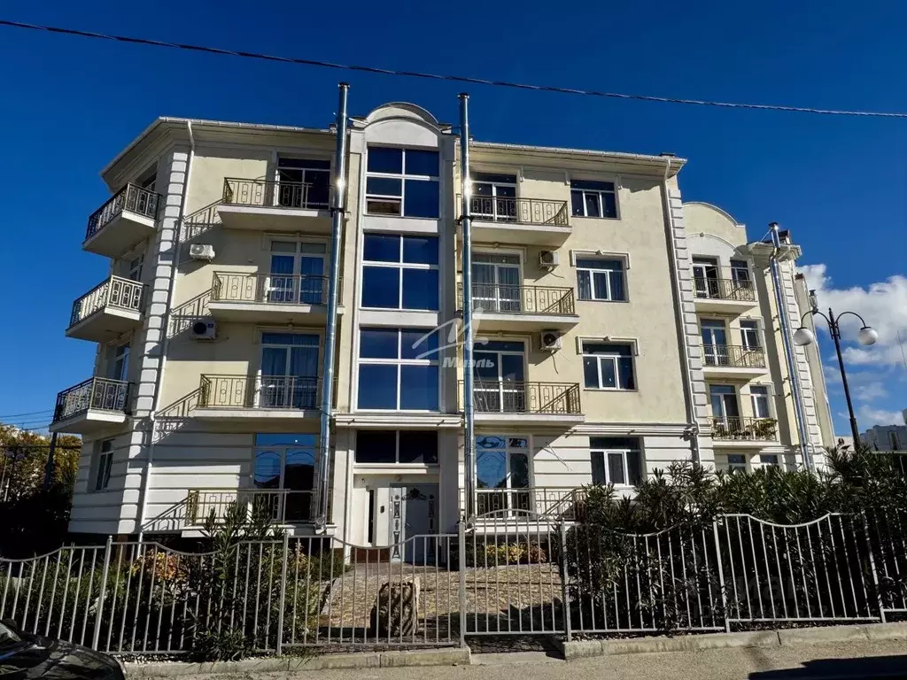 1-к кв. Севастополь проезд Колобова, 11 (48.0 м) - Фото 1