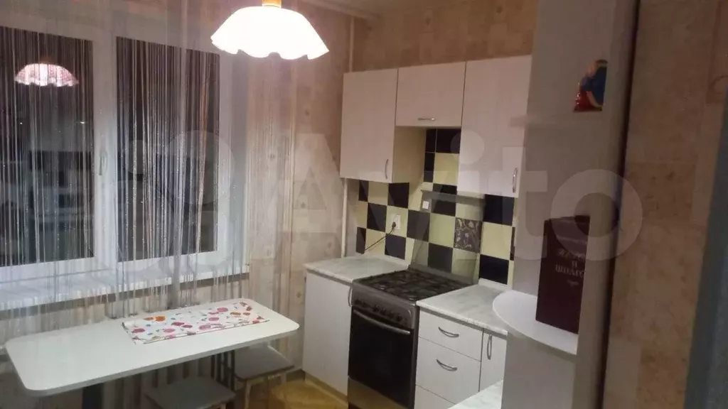 1-к. квартира, 40 м, 6/9 эт. - Фото 0