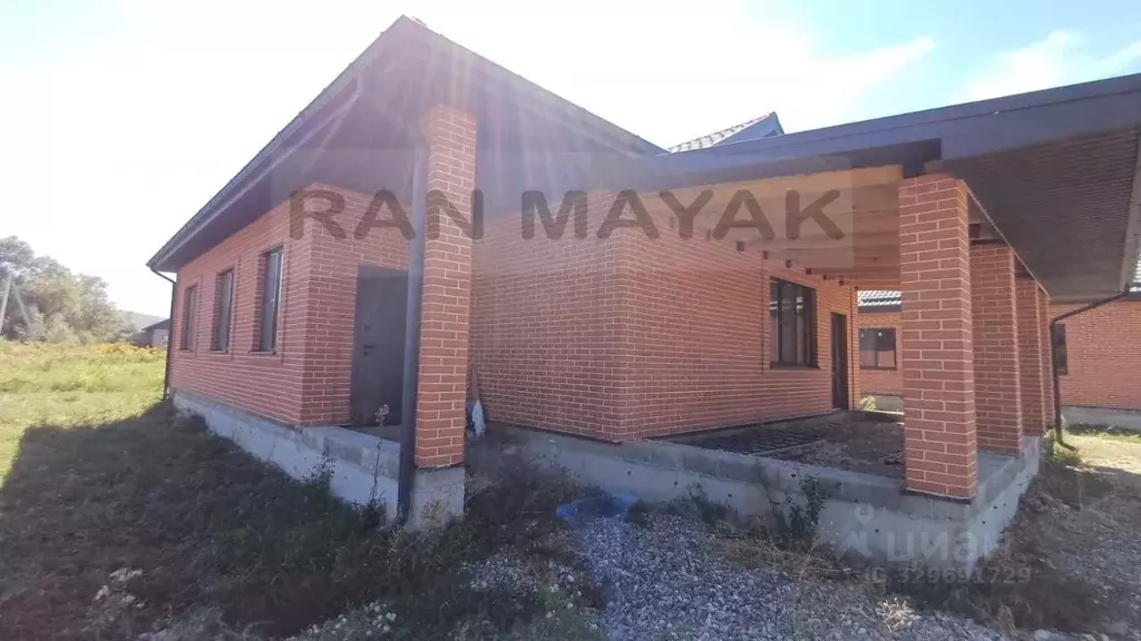 Дом в Адыгея, Майкопский район, Победенское с/пос, пос. Удобный ул. ... - Фото 2
