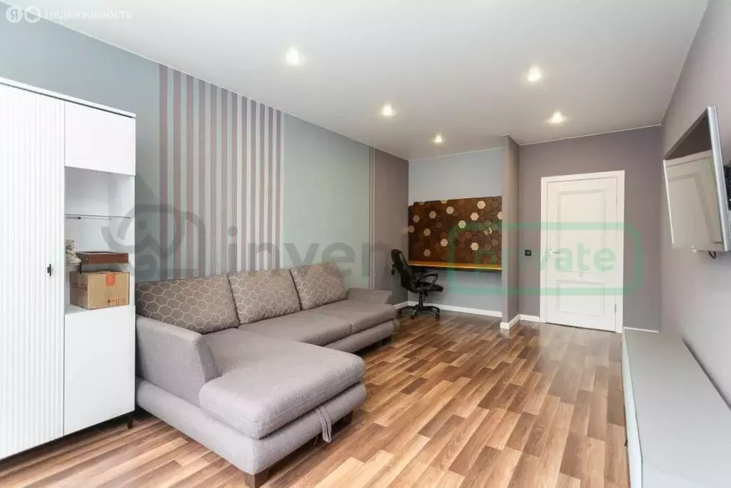 1-комнатная квартира: Калининград, проспект Победы, 80 (64.3 м) - Фото 2