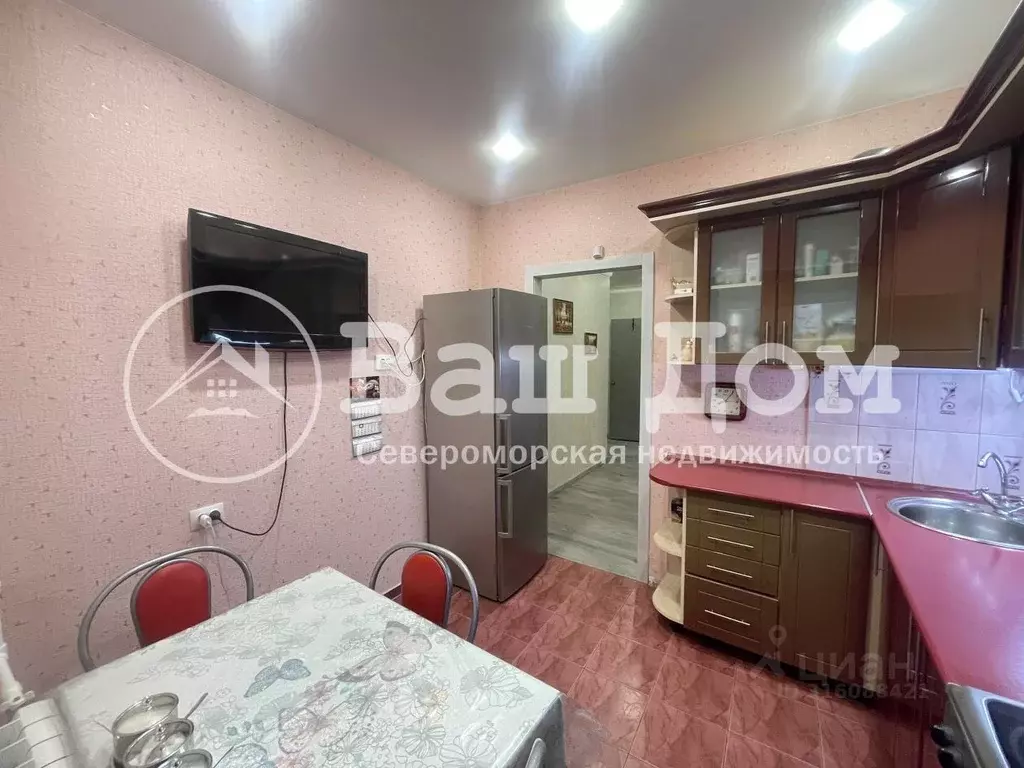 2-к кв. Мурманская область, Североморск Гвардейская ул., 32А (54.0 м) - Фото 2