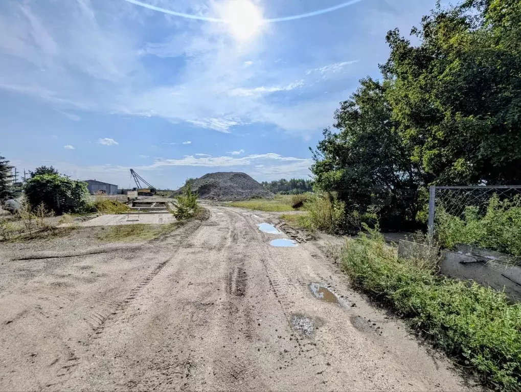 Помещение свободного назначения в Татарстан, Лаишевский район, с. ... - Фото 1