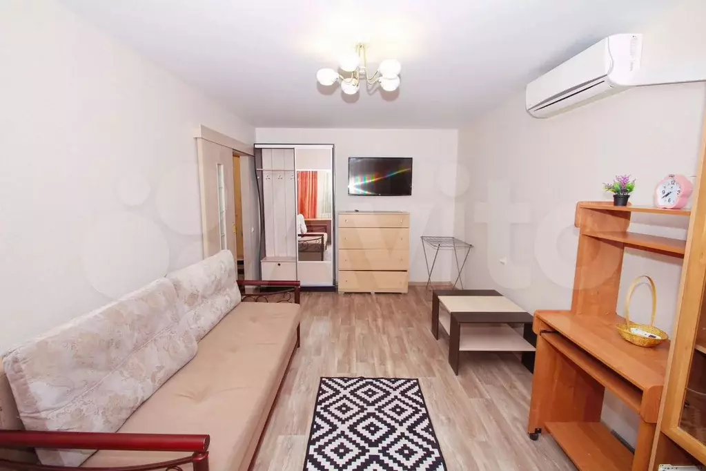 1-к. квартира, 32 м, 4/9 эт. - Фото 1