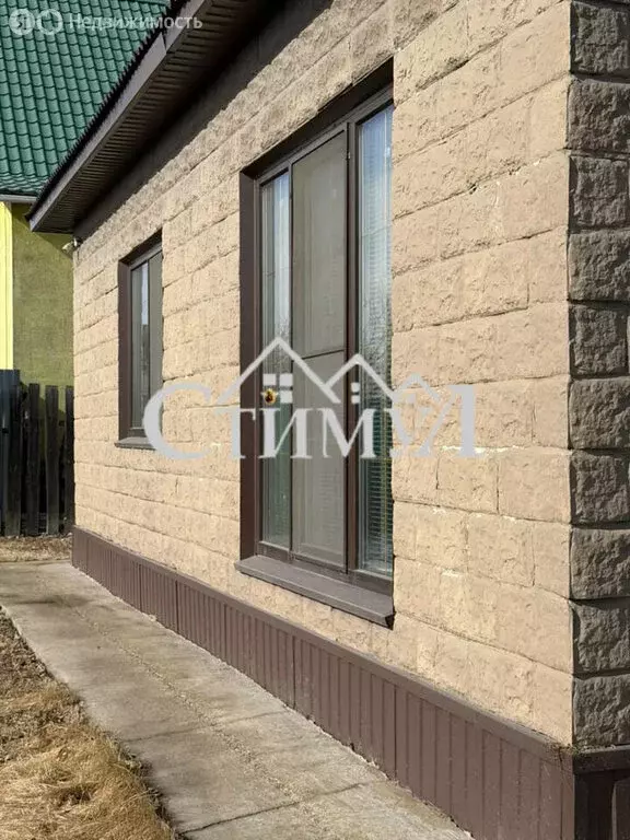 Дом в Усть-Абаканский район, посёлок Тепличный, Вишнёвая улица, 4 (63 ... - Фото 1